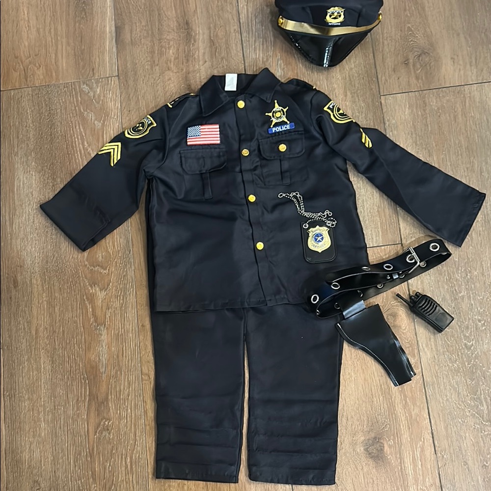 Spooktacular Kids Police Officer Costume - Black. Size L.